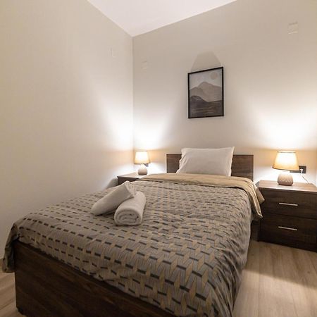 קאלאבאקה Arados Family Residence מראה חיצוני תמונה